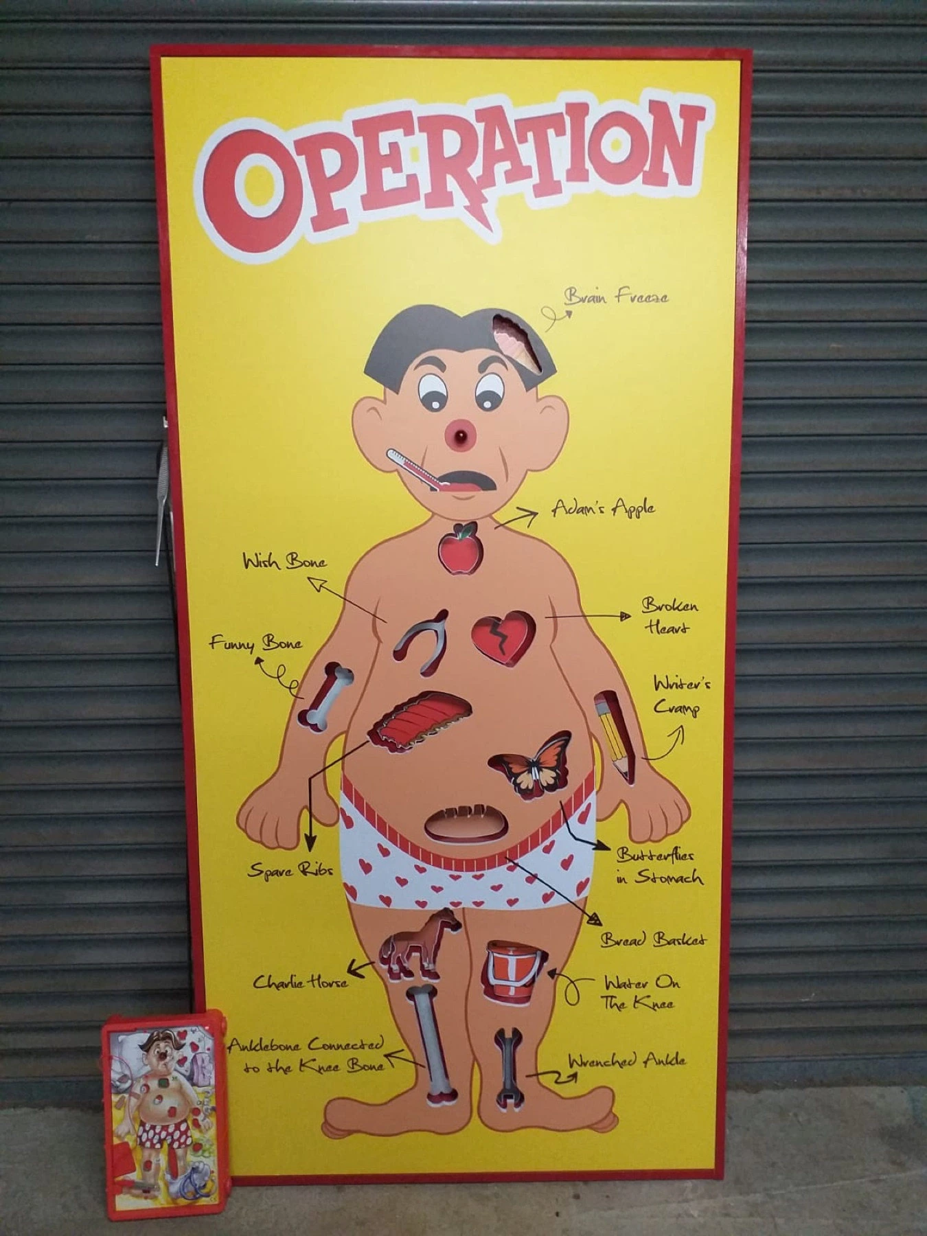 Crazy Vegas giant Operation game